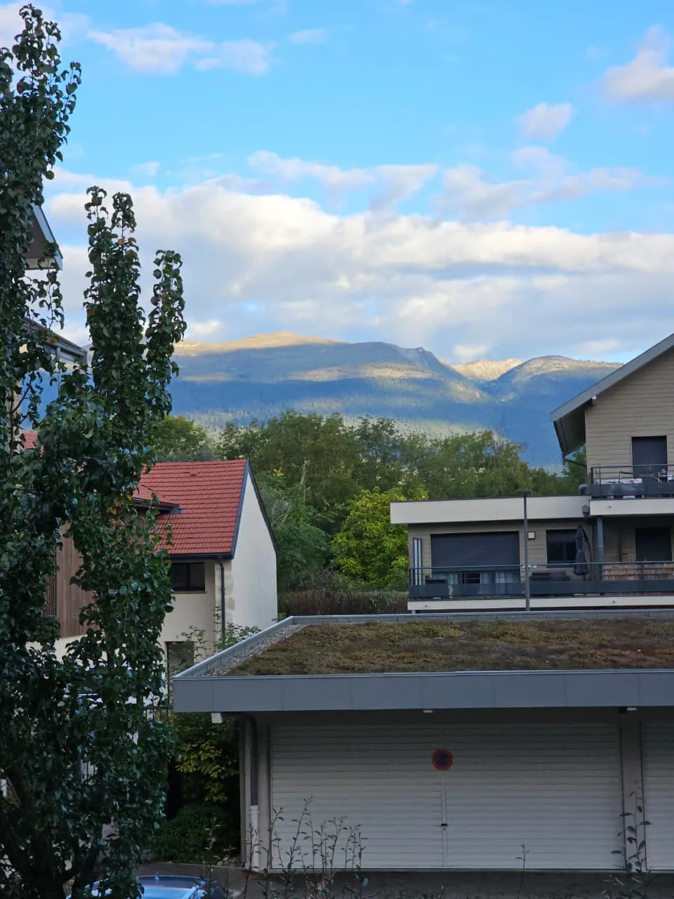 Prévessin-Moëns, France